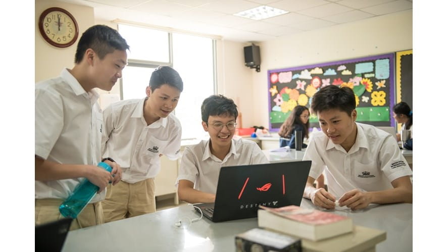 Những gương mặt học sinh BVIS đạt thành tích vượt trội 2021 BVIS HCMC | Nord Anglia - outstanding-igcse-achievers-2021