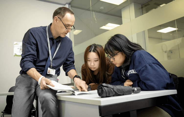 School Home Page - Feature Cards - OIC